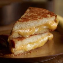 hopmunk-grilled-cheese