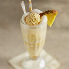 roasted-pineapple-ice-cream-float