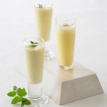 saffron-milkshake-shots2